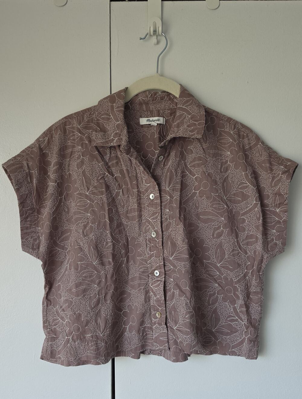 Madewell Brown Embroidered Floral Button‑Front Top – XS